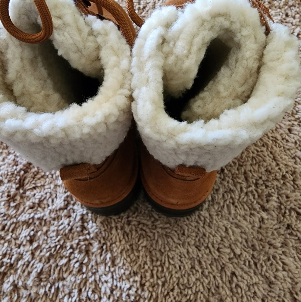 MARC FISHER Suede Lace Up Booties -Brand new without box - Picture 4 of 7
